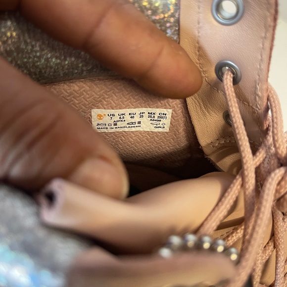 Womens Timberland 6" Metallic Collar Premium Boot - Cameo Rose / Silver - Picture 14 of 15